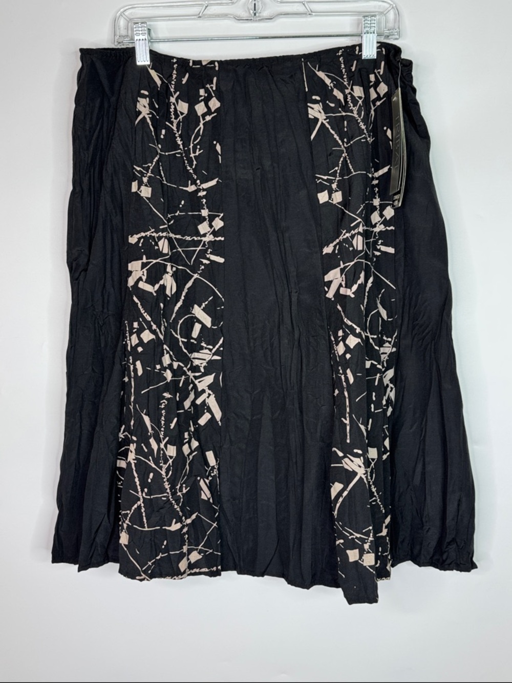 Tribal Black Floral Crinkled Midi Skirt NWT Size 14